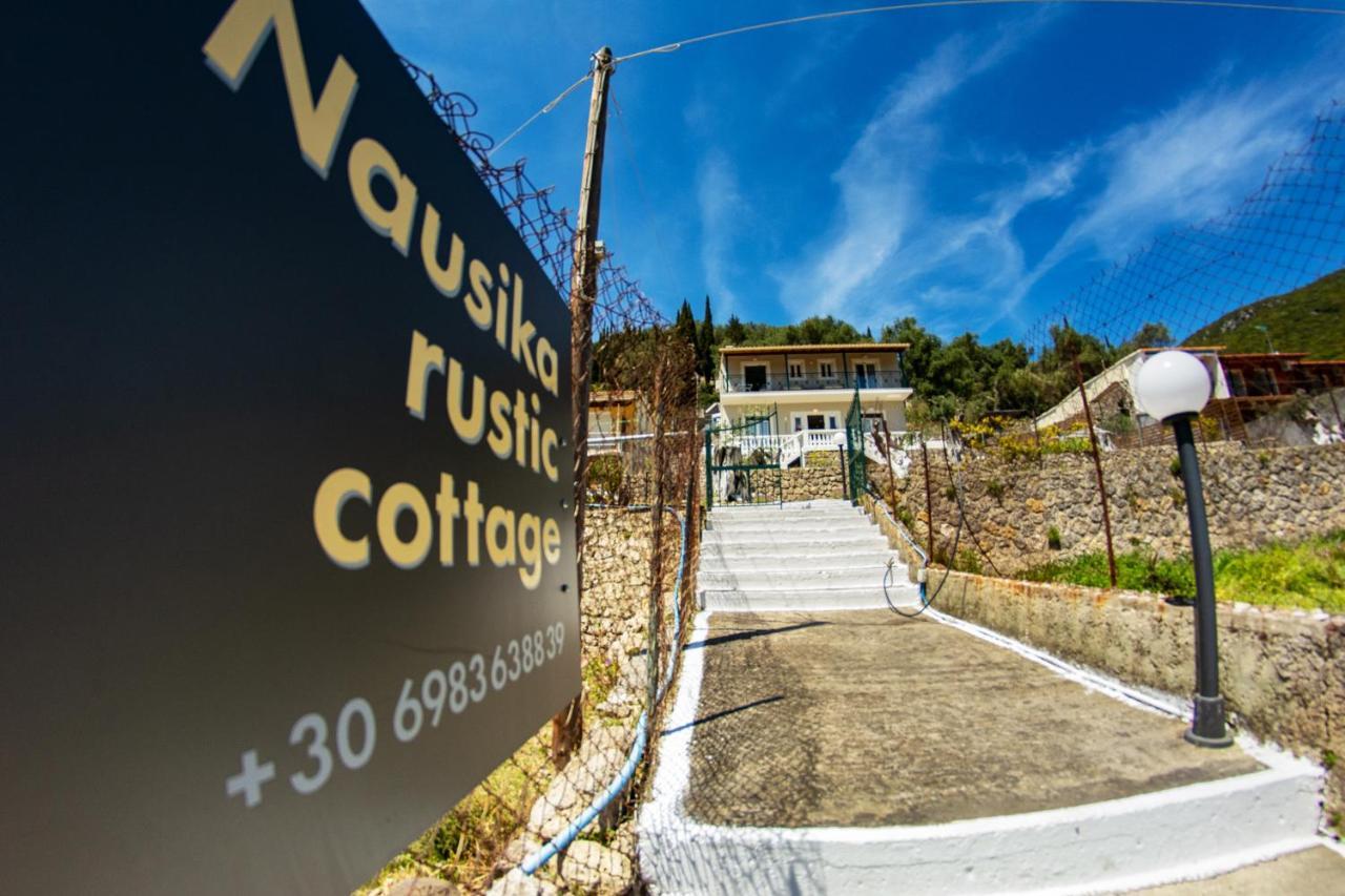 Nausika Rustic Cottage 帕莱欧卡斯提撒 外观 照片